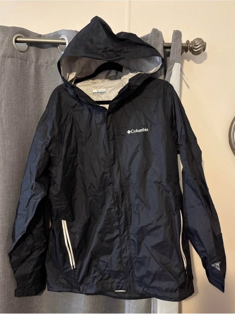Columbia rain jacket